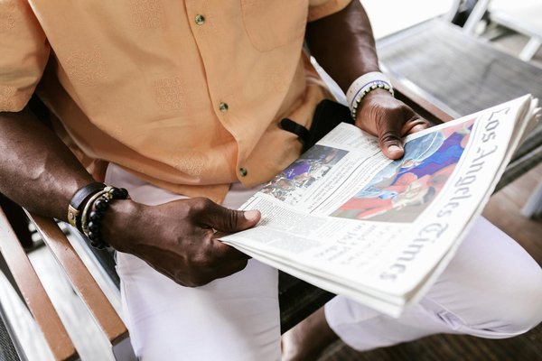 Comprendre le portage salarial pour les travailleurs frontaliers suisses